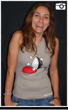 Modelo de camiseta plancha chica tirantes